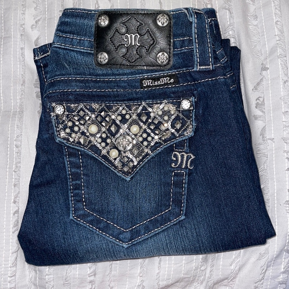 miss me signature boot jeans